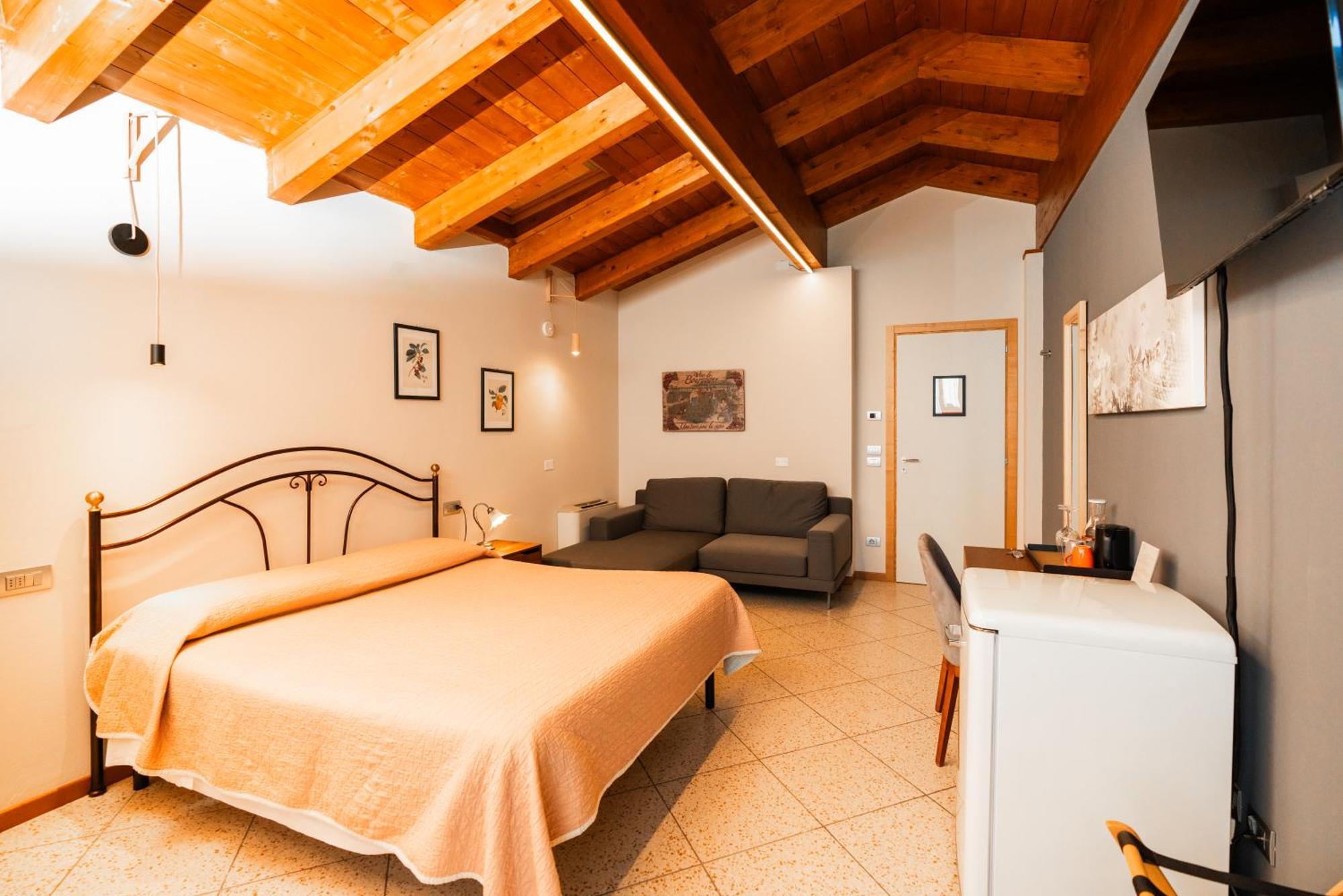 Agriturismo Dei Grippi Sona Luaran gambar