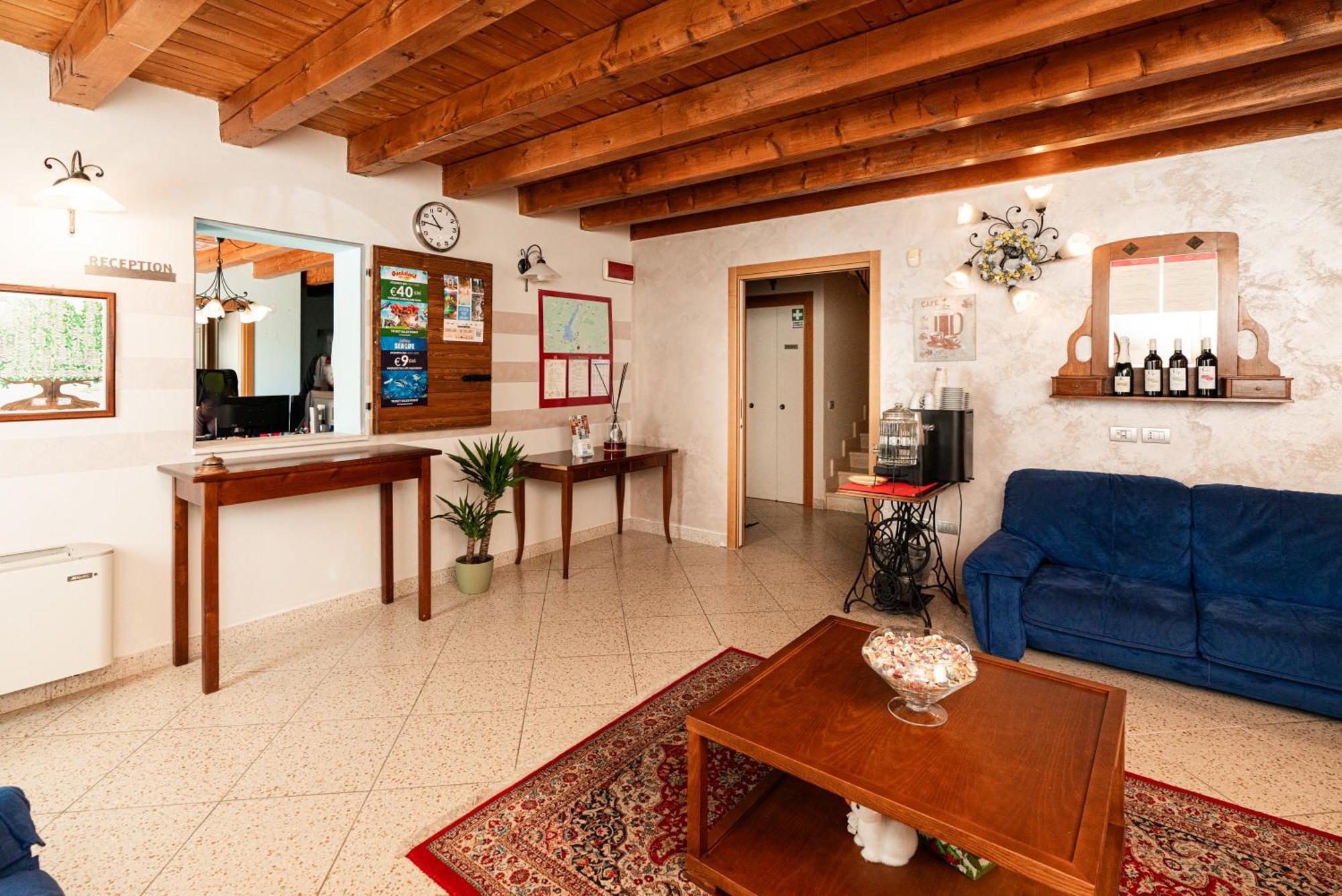 Agriturismo Dei Grippi Sona Luaran gambar