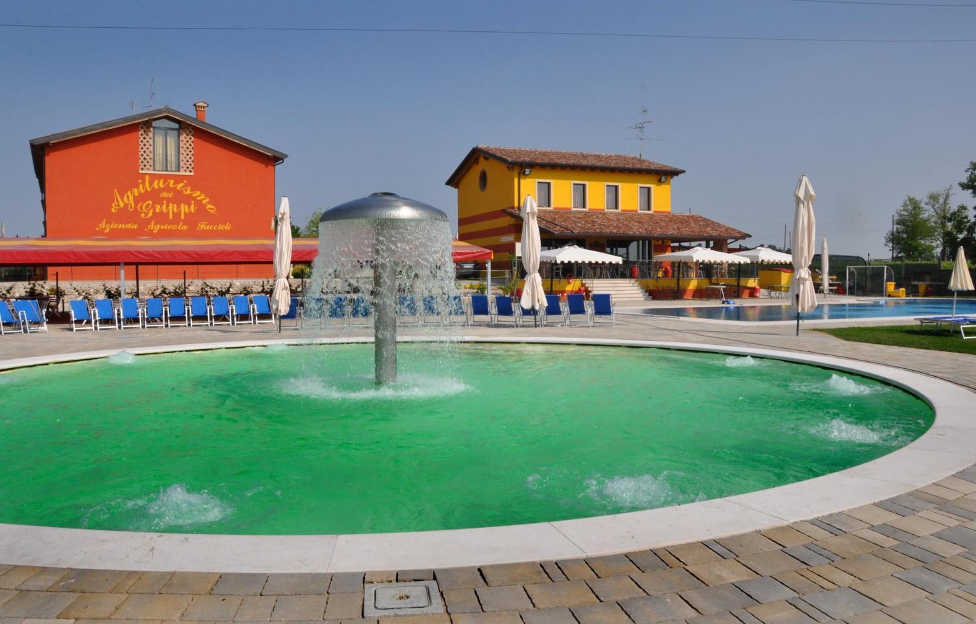 Agriturismo Dei Grippi Sona Luaran gambar