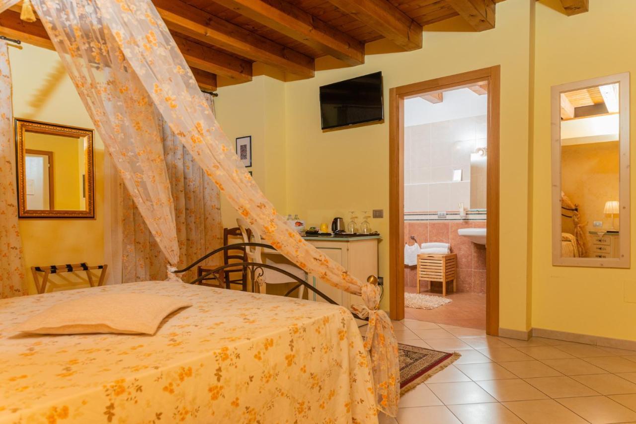 Agriturismo Dei Grippi Sona Luaran gambar